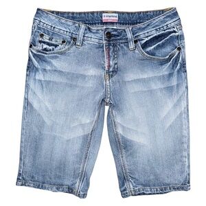 VTG Y2K No Boundaries Low Rise Bermuda Jean Shorts Sz 7 / 28 Light Wash Denim